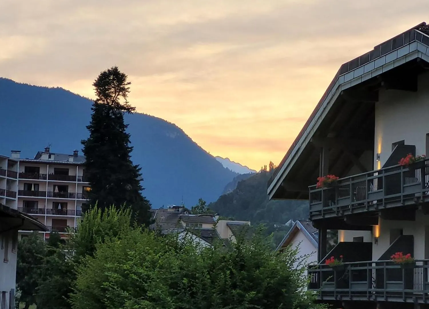 Appt Alba 6 Pers Plein Centre Apartment Brides-les-Bains France